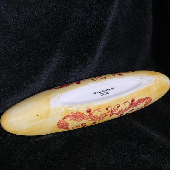 Olive Server Boat By “The Main Ingredients” - Picture 3 of 5